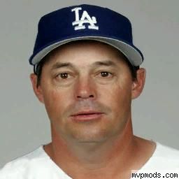 More information about "Greg Maddux LA Portrait"