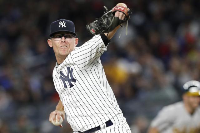 592ad94ecf396_TylerClippard.thumb.jpg.227537554cf7aff1b7d1aafe24d88d3f.jpg