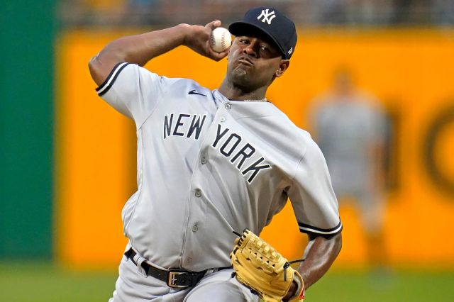 1790624900_LuisSeverino.thumb.jpg.7a85c9f1381b6c9e93bc85cbc6a19326.jpg