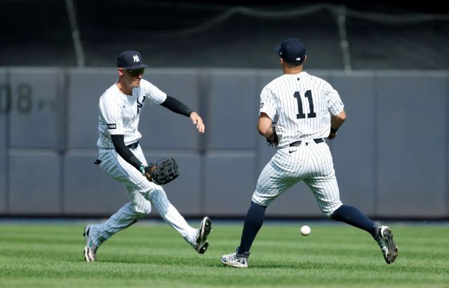 NYP081025YANKEES34JS.thumb.jpg.ca05c062278379d626285f396735831b.jpg