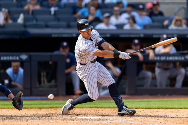 strikes-swinging-ending-9th-inning-109448584.thumb.jpg.c5c1c3a612571cdda5ef10b330d111af.jpg